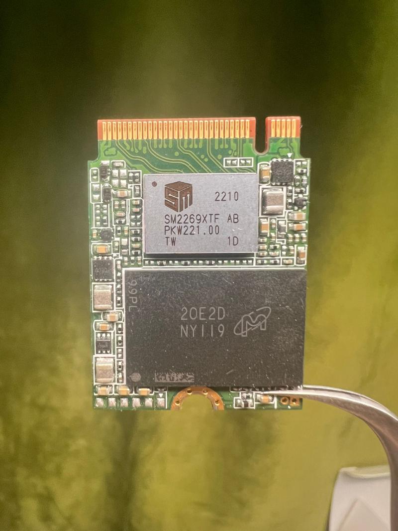 Featured image of post SM2269XT PCIe4.0固态硬盘 DIY